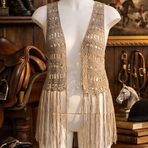 Daytrip Boho Fringe Vest Size M Taupe Crochet Open Knit Festival Western Layer